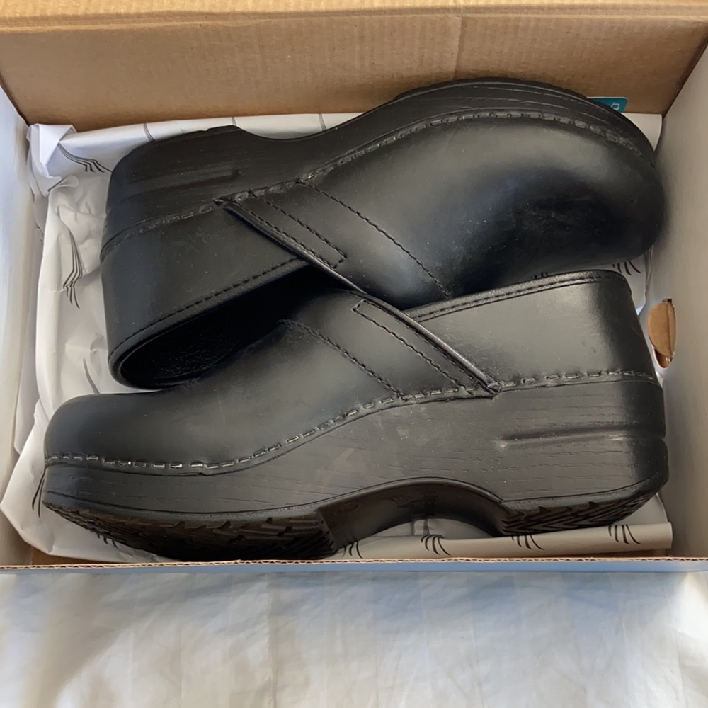 Brand New DANSKO Professional Oiled Clogs -Ebony